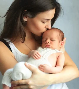 Read more about the article “Challenging Changes: Your Body After Baby—What to Expect in the First 6 Weeks”